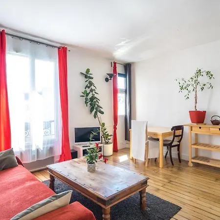 2 Pieces Calme Et Ensoleille 9 Paris