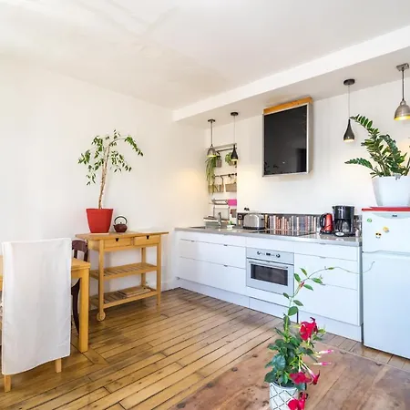 Apartment 2 Pieces Calme Et Ensoleille 9