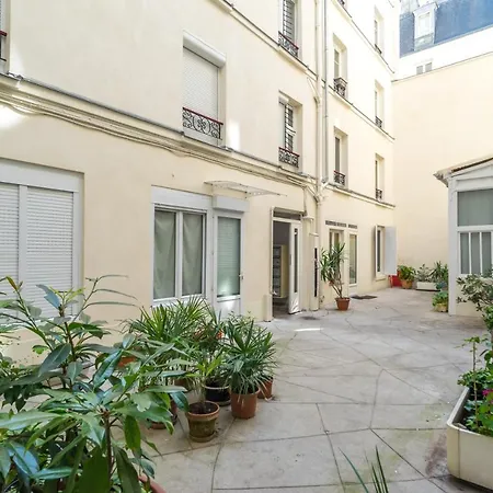 2 Pieces Calme Et Ensoleille 9 Apartment